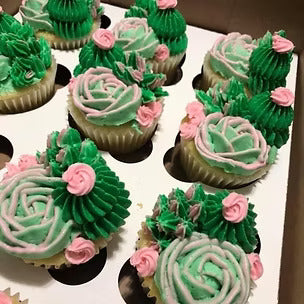 succulent themed cupcakes Succulent Cupcakes